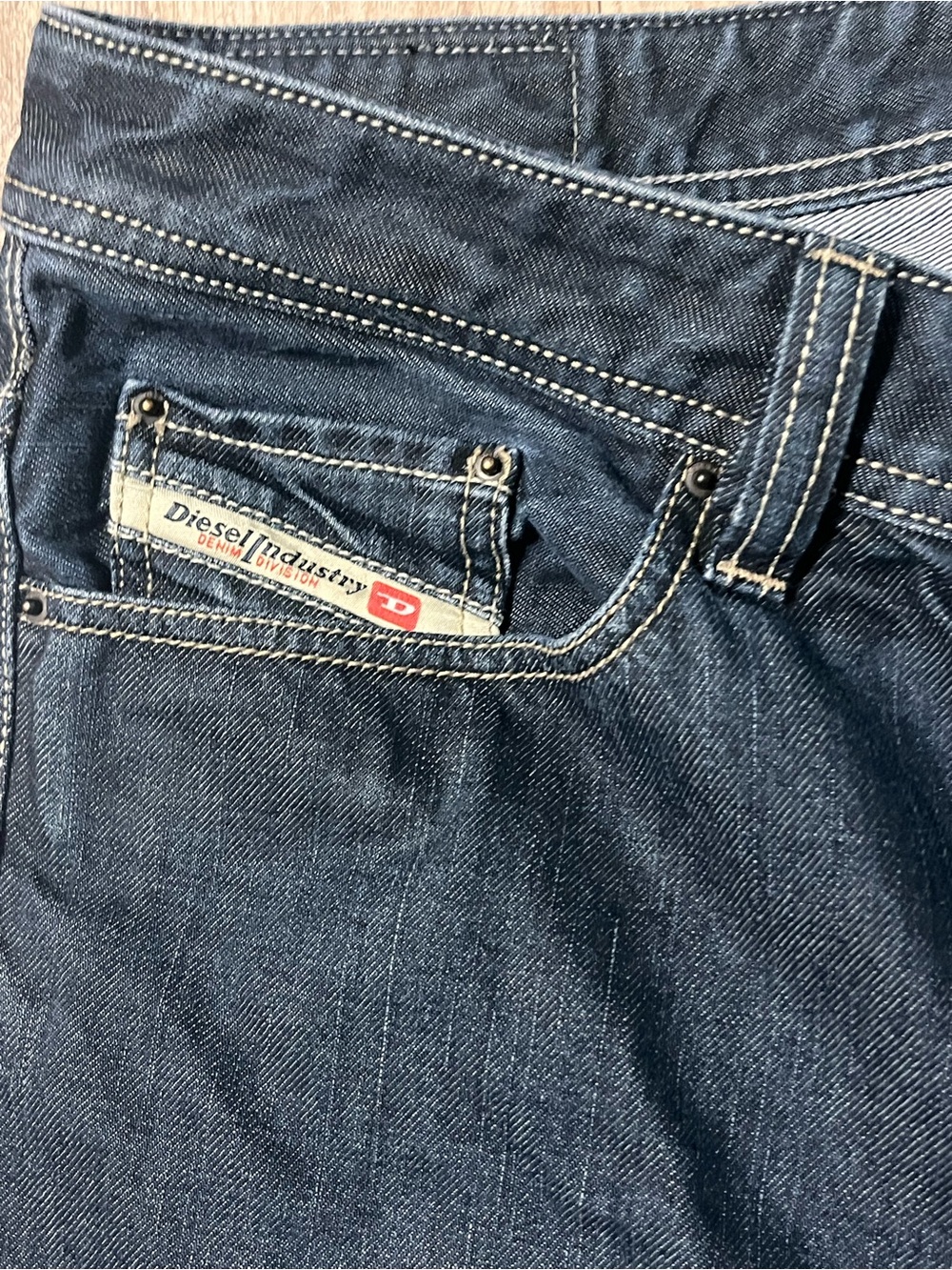 Diesel Viker-R-Box Jeans Blue Denim Straight Cut Mens Trousers Size W 33 L 32 - Picture 2 of 8